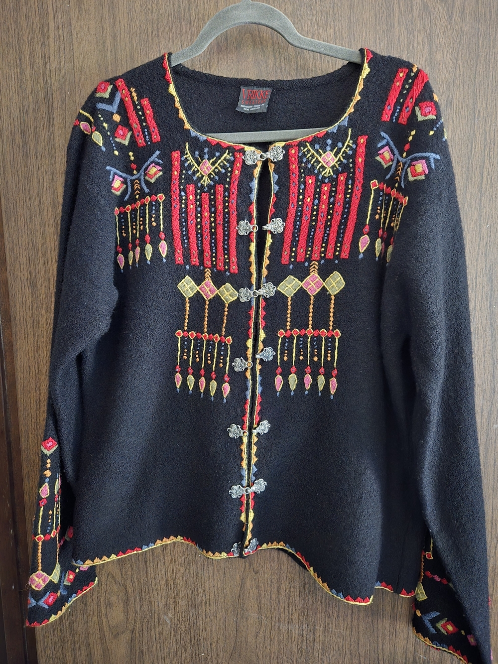 Vintage Boiled Wool Embroidered Black Women's Cardigan with Toggle Closures